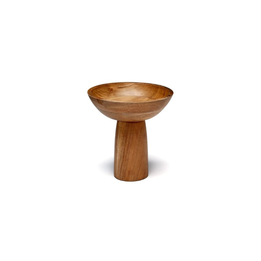 קערת העץ על רגל מבית Fine Lab Home כוללת קערה רחבה ושטוחה מעץ המונחת על בסיס גלילי — אידיאלית כקערת פירות מעוצבת או כאביזר לעיצוב הבית, כפי שמוצג על רקע לבן.