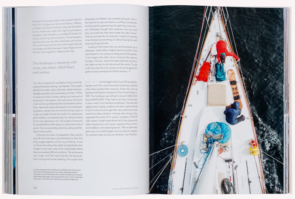 The Fine Lab Home ספר עיצוב boatlife הוא ספר בכריכה קשה המציג את החיים על סירות מפרש ליד איים סלעיים — בחירה אידיאלית לחובבי הים.