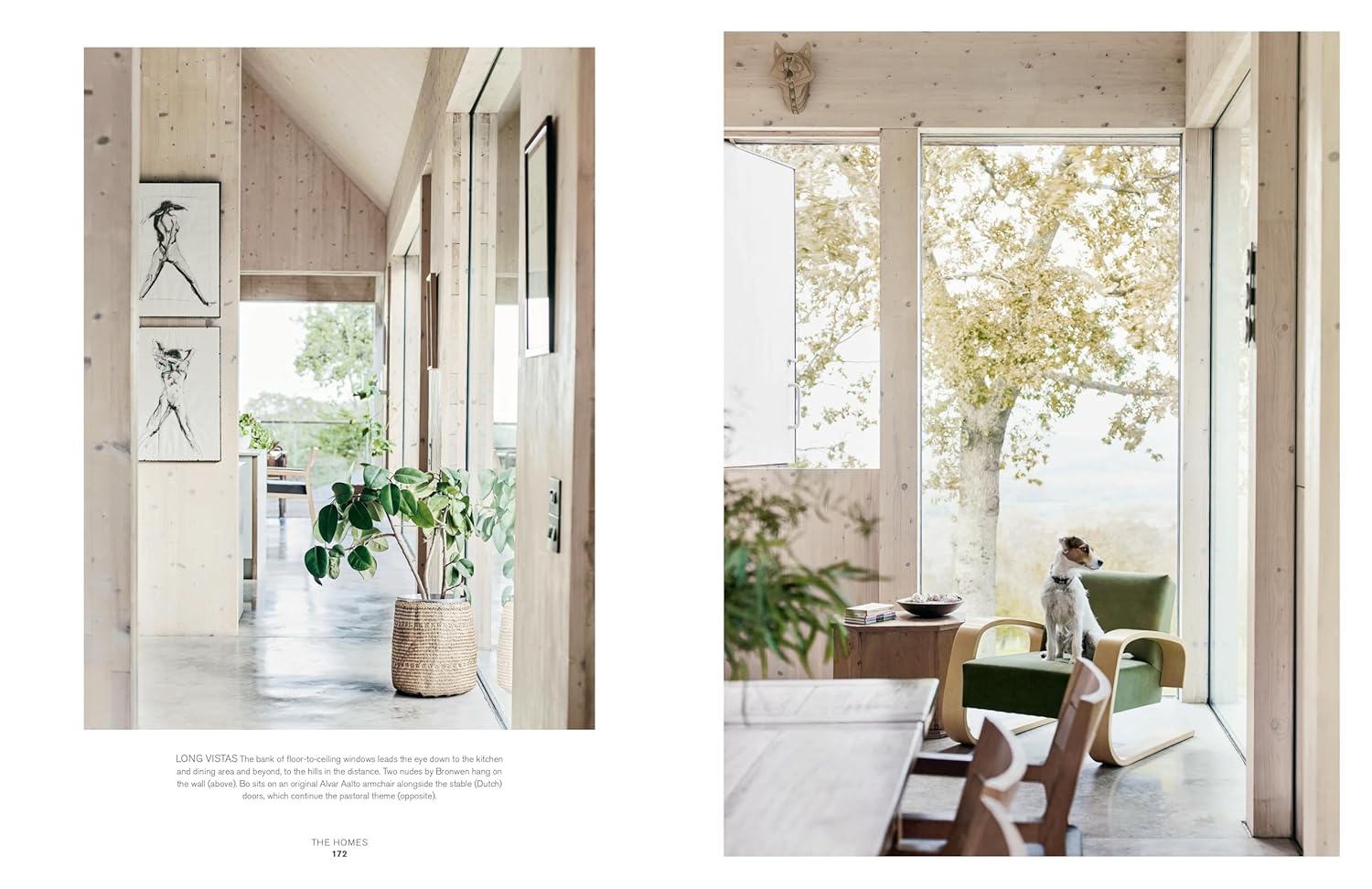 הספר עיצוב The Romantic Minimalist: Simple Homes with Soul מאת Fine Lab Home כולל עטיפה נעימה עם שרפרף, סידור פרחים, צדף, ספה ונברשת. מחברים: אטלנטה ברטלט ודייב קוט.
