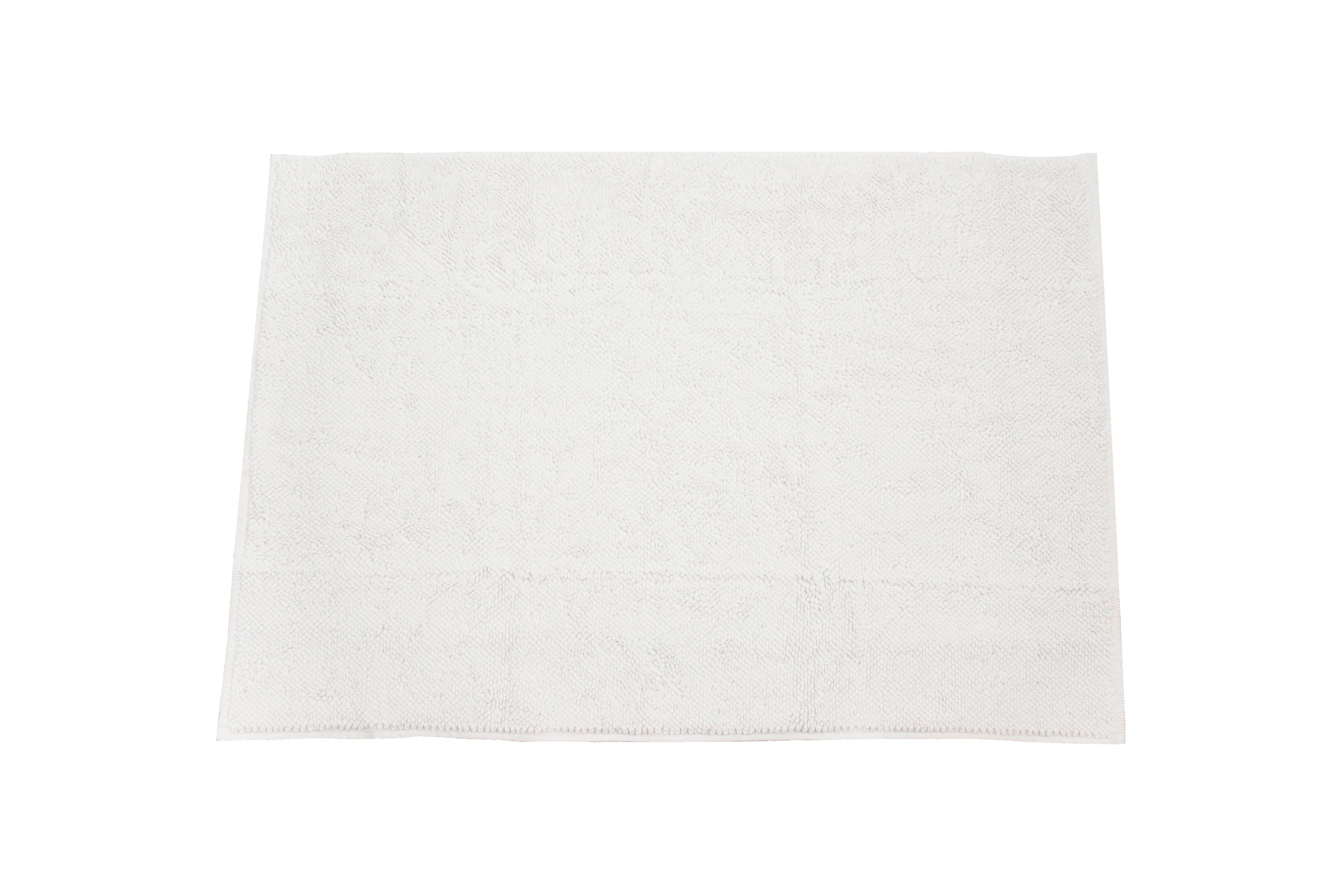 שטיח אמבטיה לבן - 100% כותנה מבית Fine Lab Home מונח שטוח על רקע לבן.