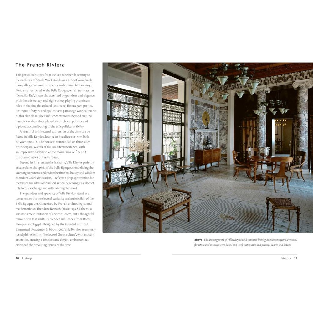 פנים וילה היסטורית אלגנטית עם רצפות שיש, כיסאות מעוטרים, נברשת וחלונות גדולים עם מעקות ברזל, בהשראת סגנון הריביירה הצרפתית. מופיע באוסף החוף של Fine Lab Home's ספר עיצוב.