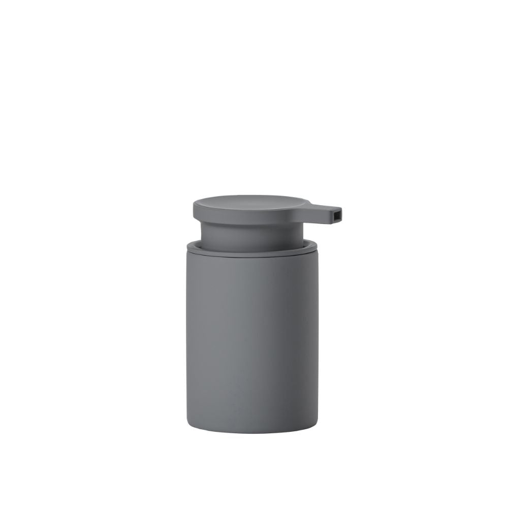 מתקן לסבון נוזלי של Fine Lab Home בעיצוב מודרני בגוון מט, עם מכסה שטוח ופייה נוחה לשימוש. מתאים להשלמת מראה הקרמיקה בחדר האמבטיה.